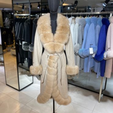 Cashmere, Wool, Alpaca mixed Fabric Woman Fur Coat with Real Fur Coat Woman’s Long Winter Coats – Luxury Coats Luxury Gift for Women